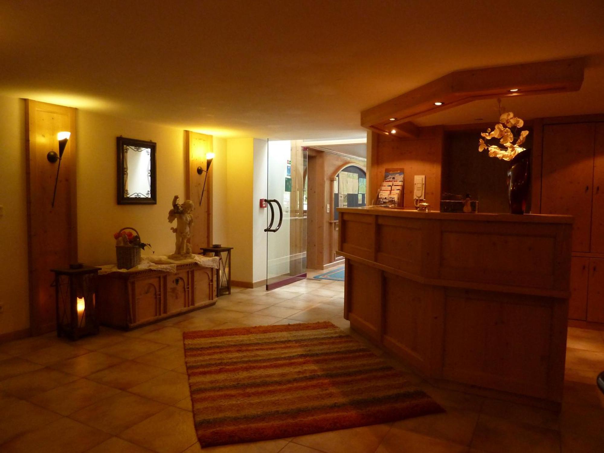 Hotel Garni Hainbacherhof Solden Bagian luar foto