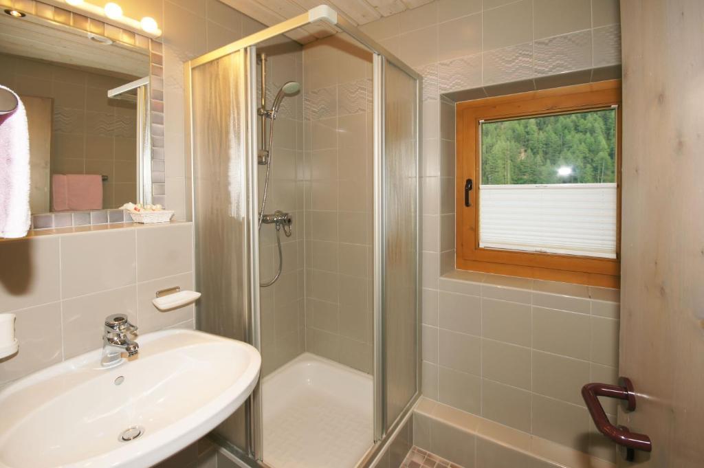Hotel Garni Hainbacherhof Solden Ruang foto